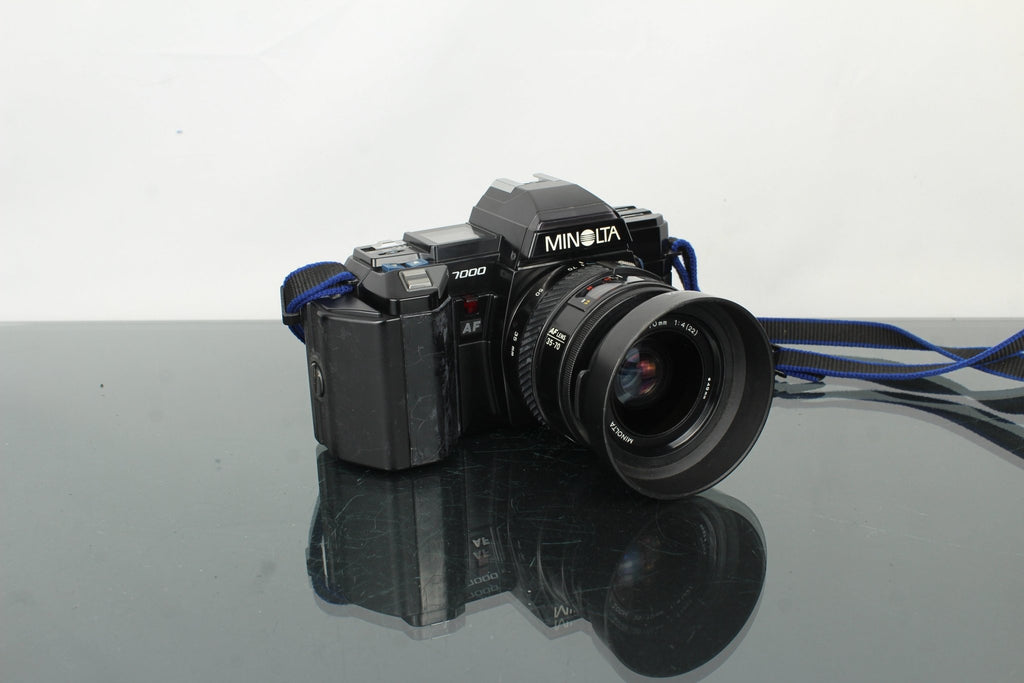 Minolta 7000 AF + Minolta AF Zoom 35 - 70mm 1:4 lens (A - mount) - Dutch|Thrift