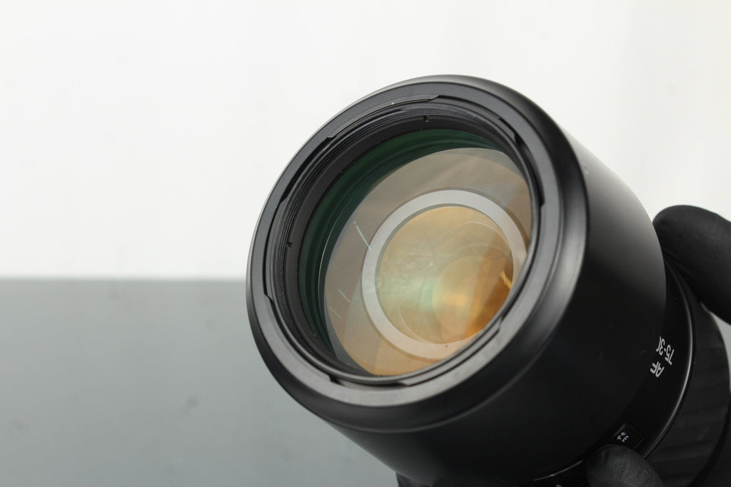 Minolta 75 - 300mm f/4.5 - 5.6 - Dutch|Thrift