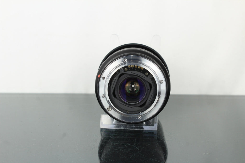 Minolta 75 - 300mm f/4.5 - 5.6 - Dutch|Thrift