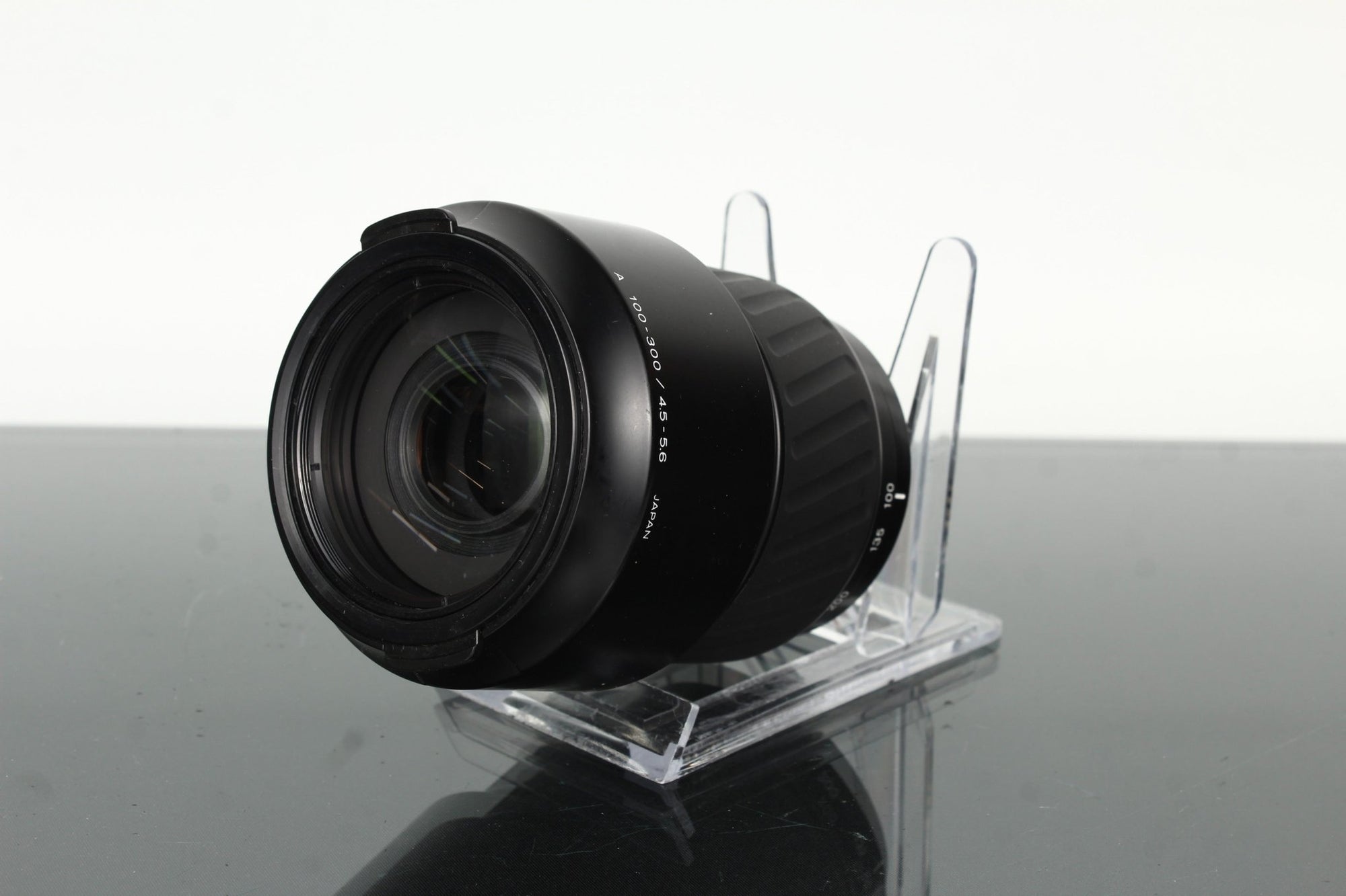 Minolta AF 100 - 300mm 1:4.5 - 5.6 - Dutch|Thrift