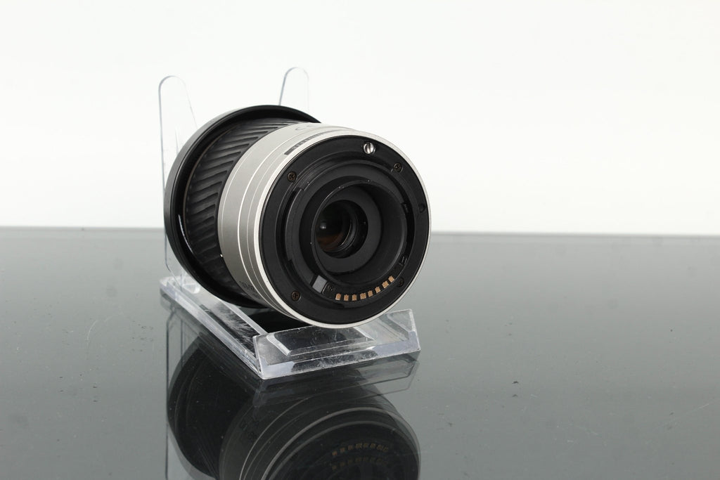 Minolta AF 28 - 100mm 1:3.5 - 5.6 D - Dutch|Thrift