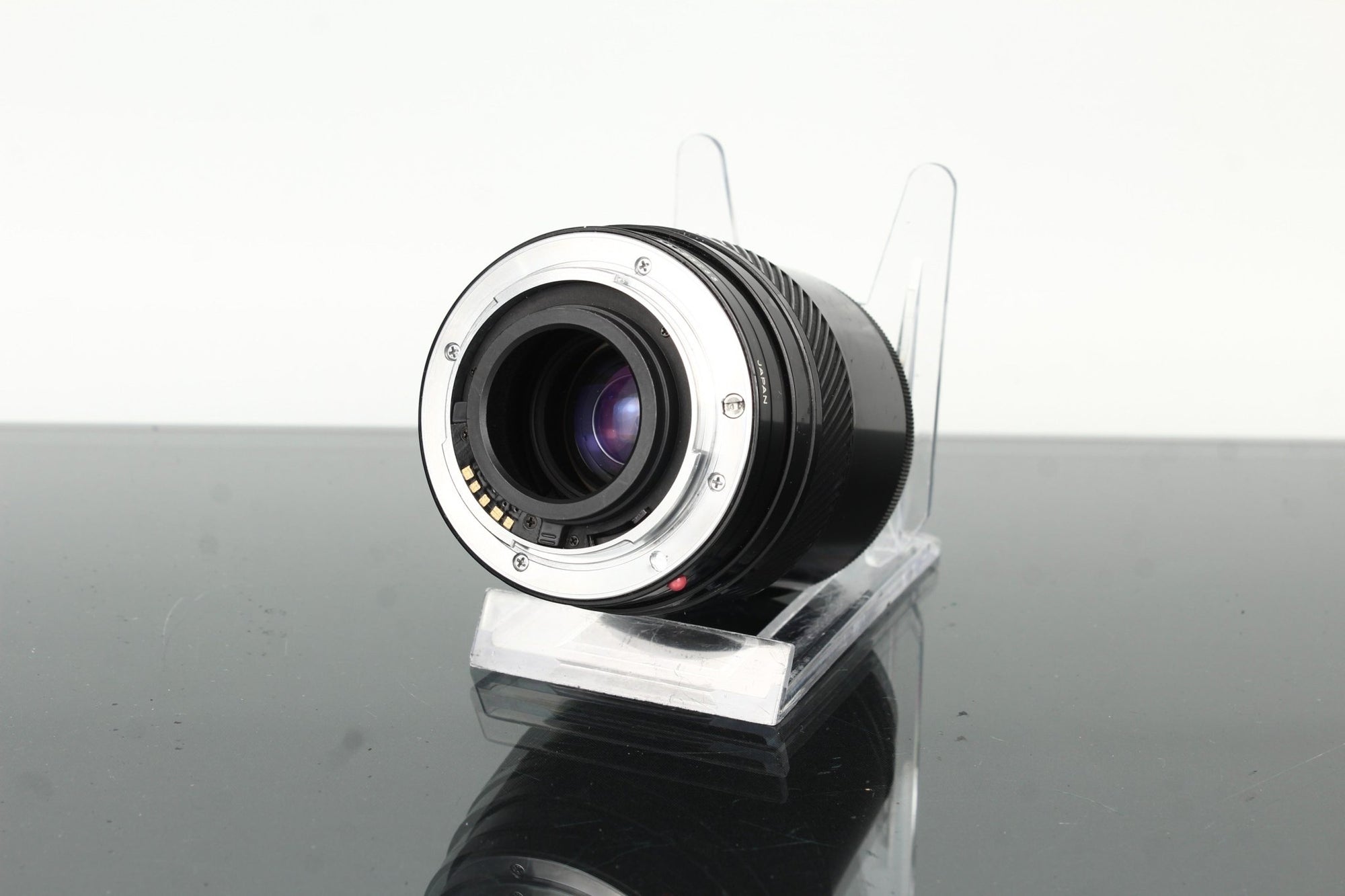 Minolta AF 28 - 85mm 1:3.5 - 4.5 + Minolta AC 1B Skylight - Dutch|Thrift