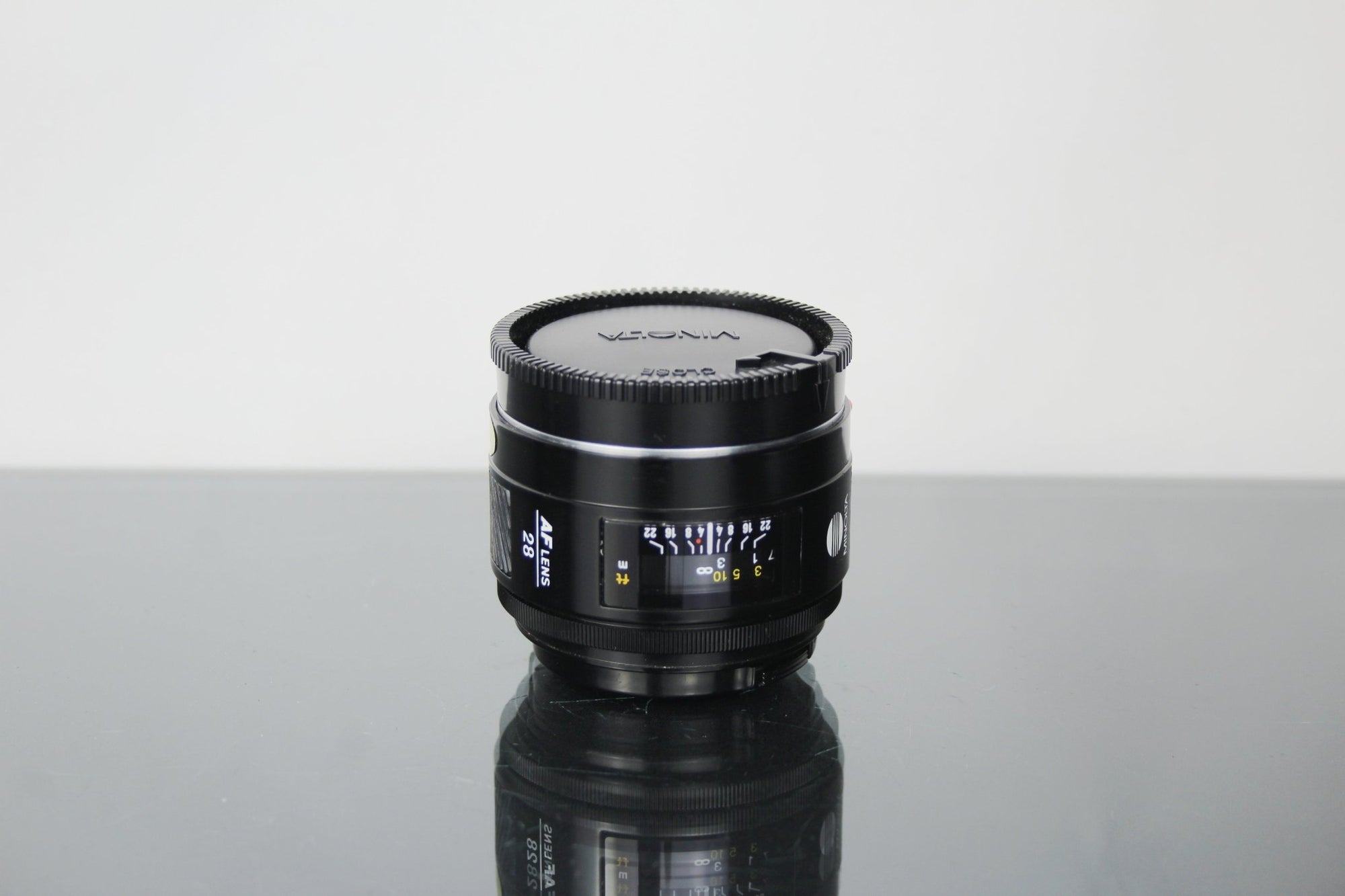 Minolta AF 28mm 1:2.8 A Mount lens - Dutch|Thrift