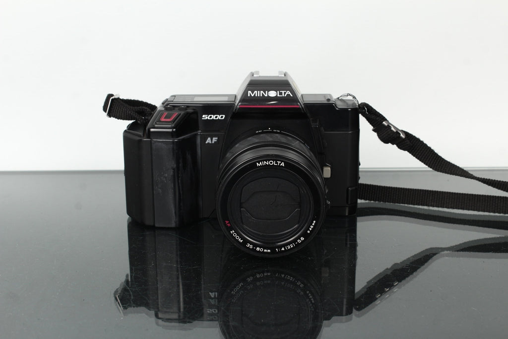 Minolta AF 5000 + Minolta AF Zoom 35 - 80mm f/4 - 5.6 - Dutch|Thrift
