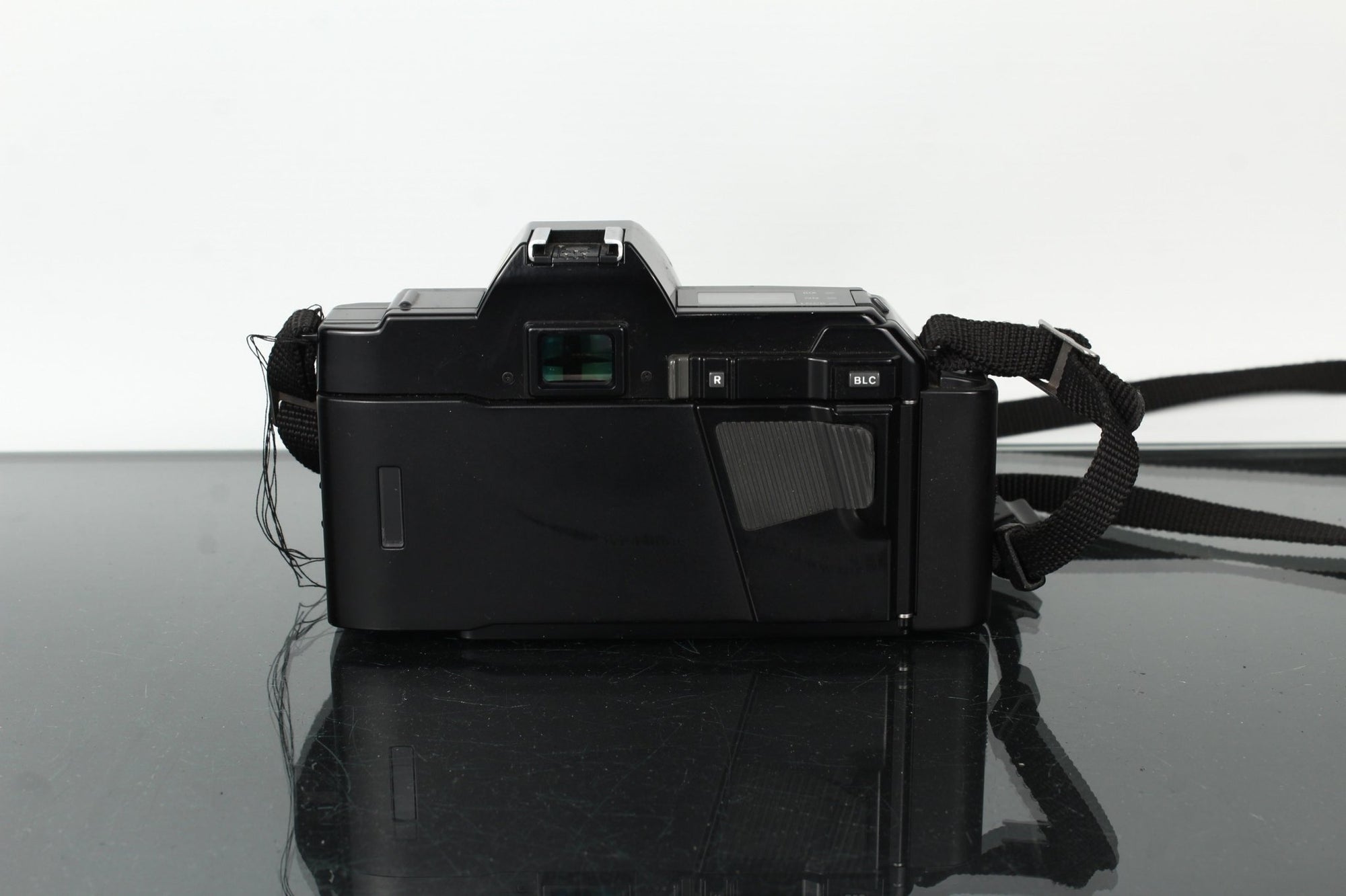 Minolta AF 5000 + Minolta AF Zoom 35 - 80mm f/4 - 5.6 - Dutch|Thrift