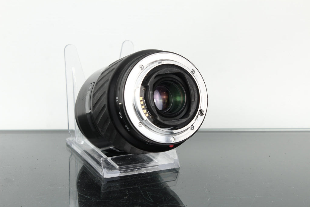 Minolta AF 70 - 210mm 1:3.5 - 4.5 - Dutch|Thrift