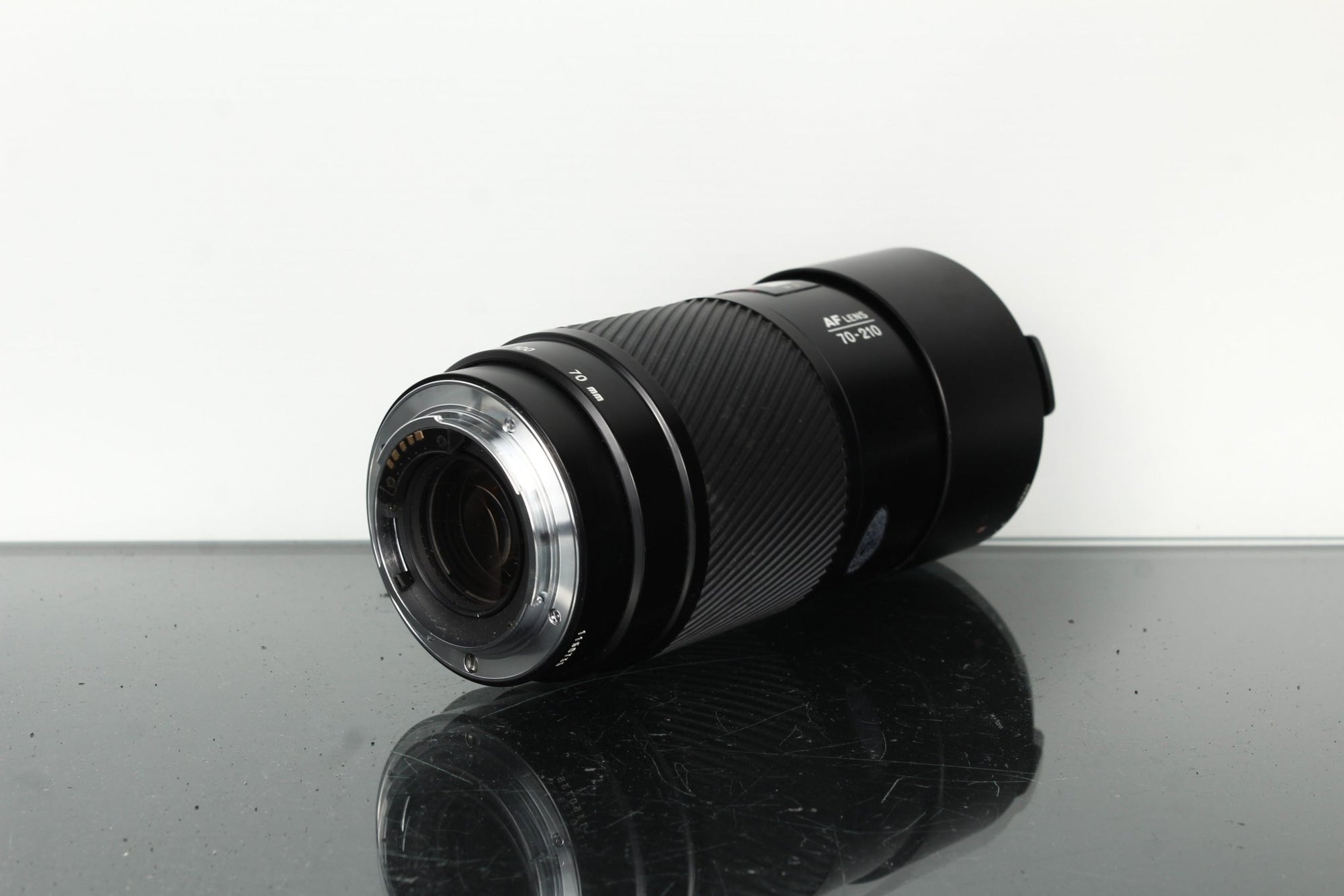 Minolta AF 70 - 210mm 1:4 - Dutch|Thrift