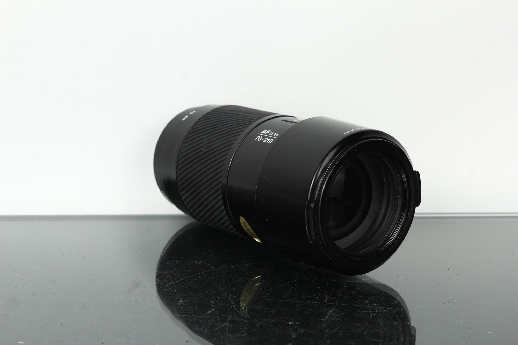 Minolta AF 70 - 210mm 1:4 - Dutch|Thrift