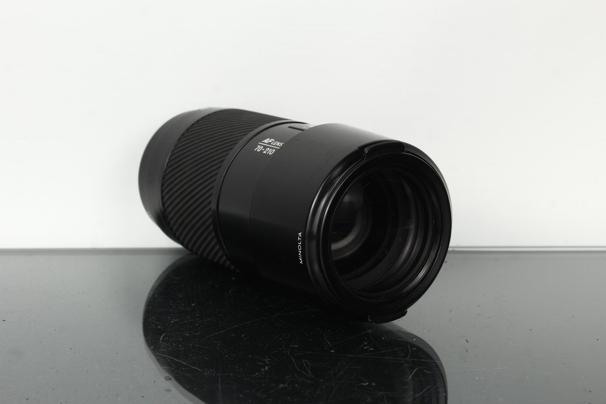 Minolta AF 70 - 210mm 1:4 - Dutch|Thrift