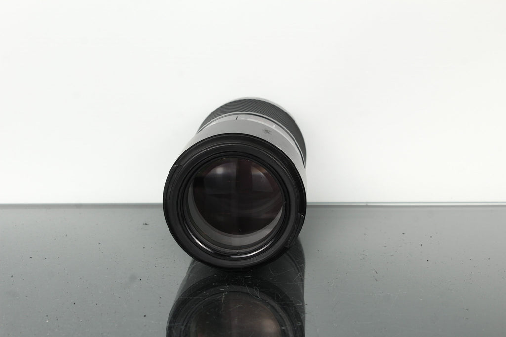 Minolta AF 70 - 210mm 1:4 - Dutch|Thrift