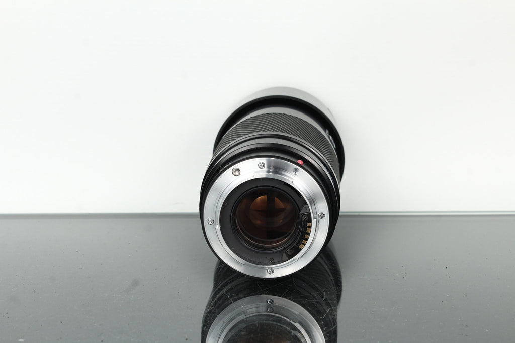 Minolta AF 70 - 210mm 1:4 - Dutch|Thrift