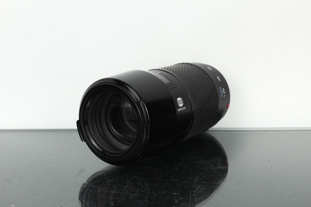 Minolta AF 70 - 210mm 1:4 - Dutch|Thrift