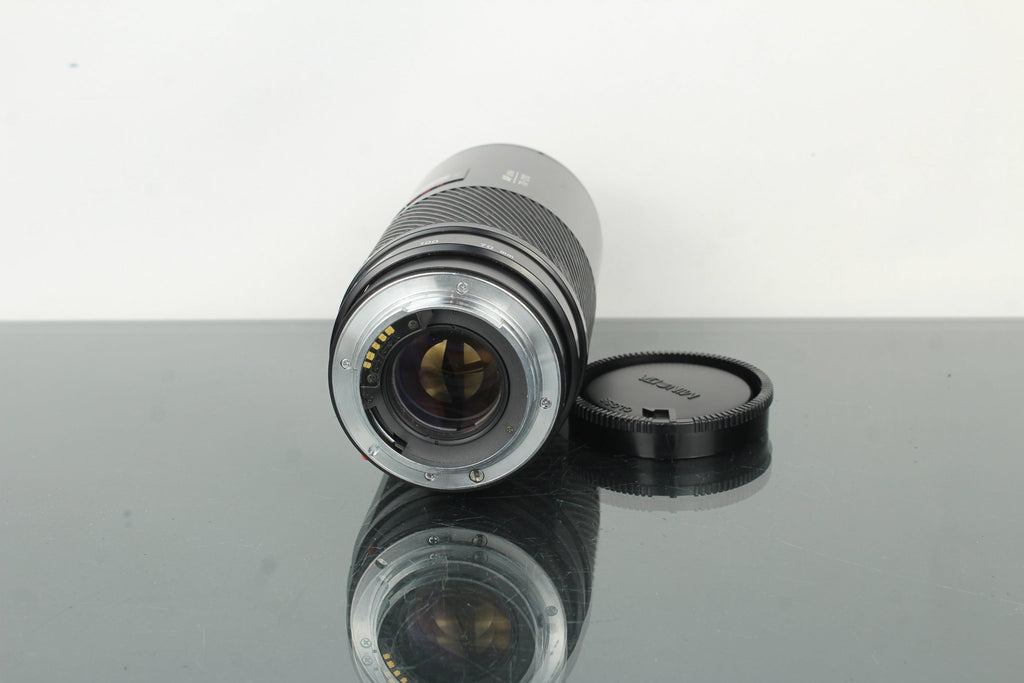 Minolta AF 70 - 210mm 1:4 A Mount lens - Dutch|Thrift