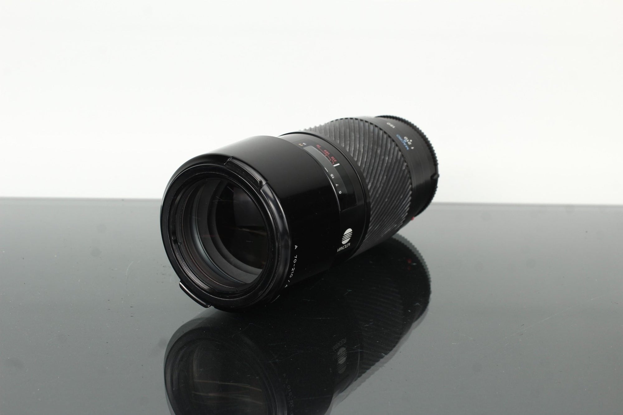 Minolta AF 70 - 210mm f/4 - Dutch|Thrift