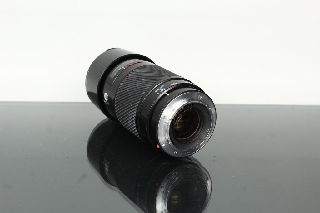 Minolta AF 70 - 210mm f/4 - Dutch|Thrift