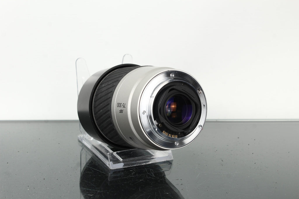 Minolta AF 75 - 300mm 1:4.5 - 5.6 - Dutch|Thrift