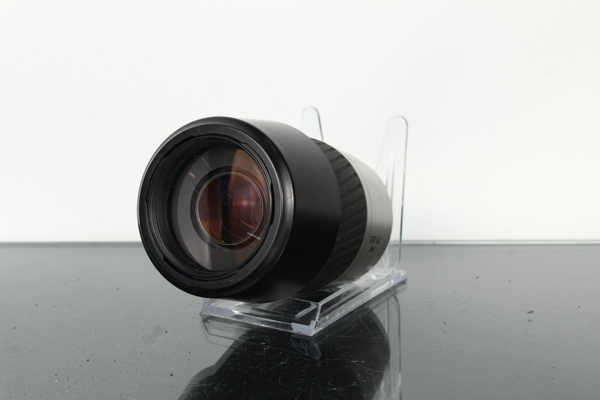 Minolta AF 75 - 300mm 1:4.5 - 5.6 - Dutch|Thrift