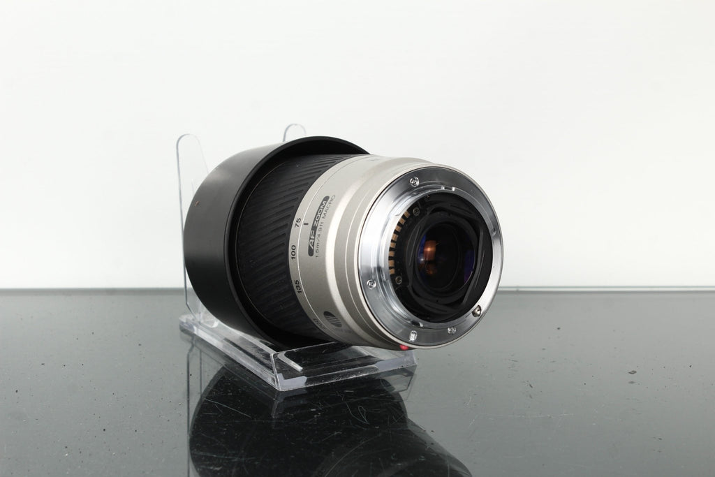 Minolta AF 75 - 300mm f/4.5 - 5.6 D - Dutch|Thrift