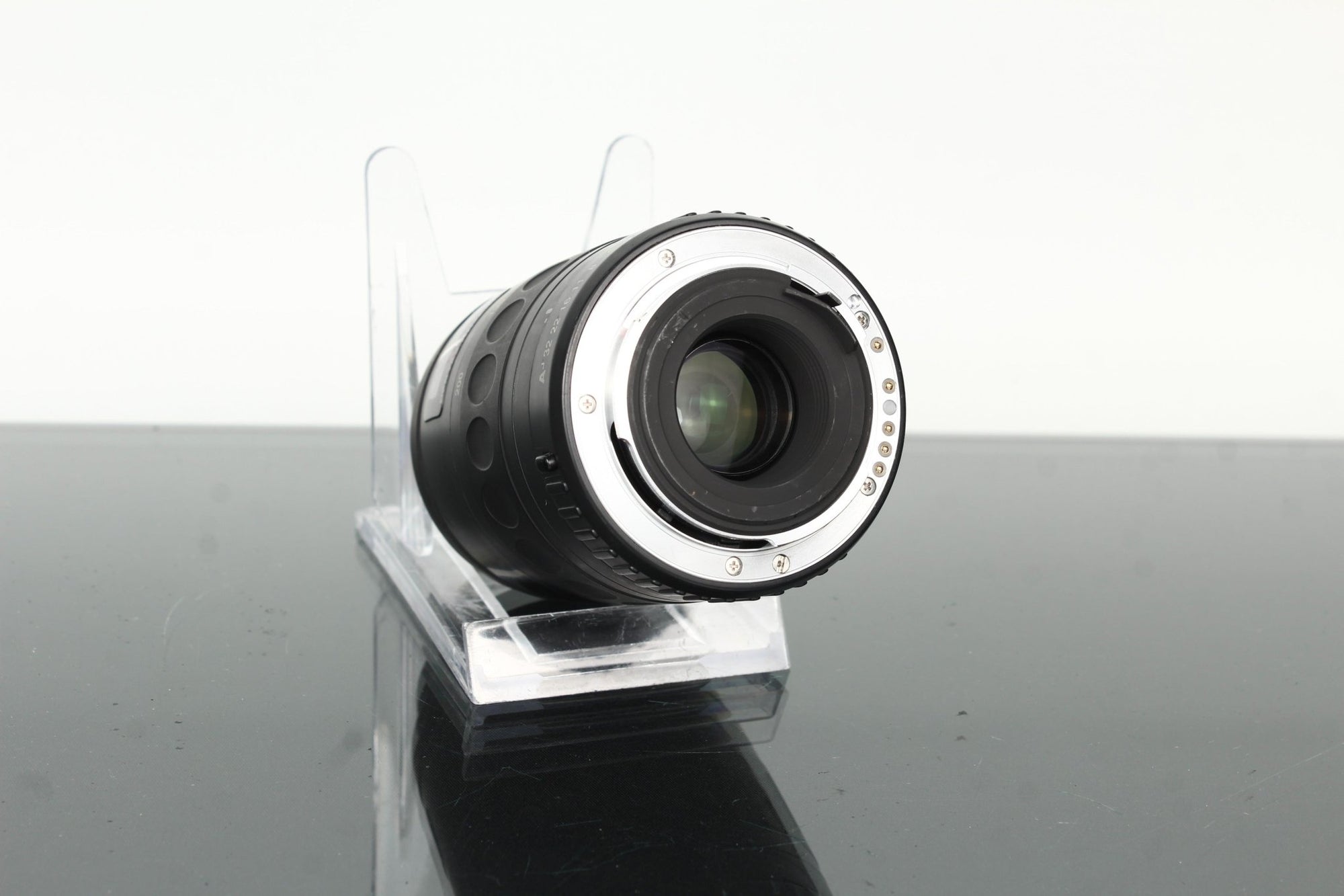 Minolta AF 80 - 200mm f/4.5 - 5.6 - Dutch|Thrift