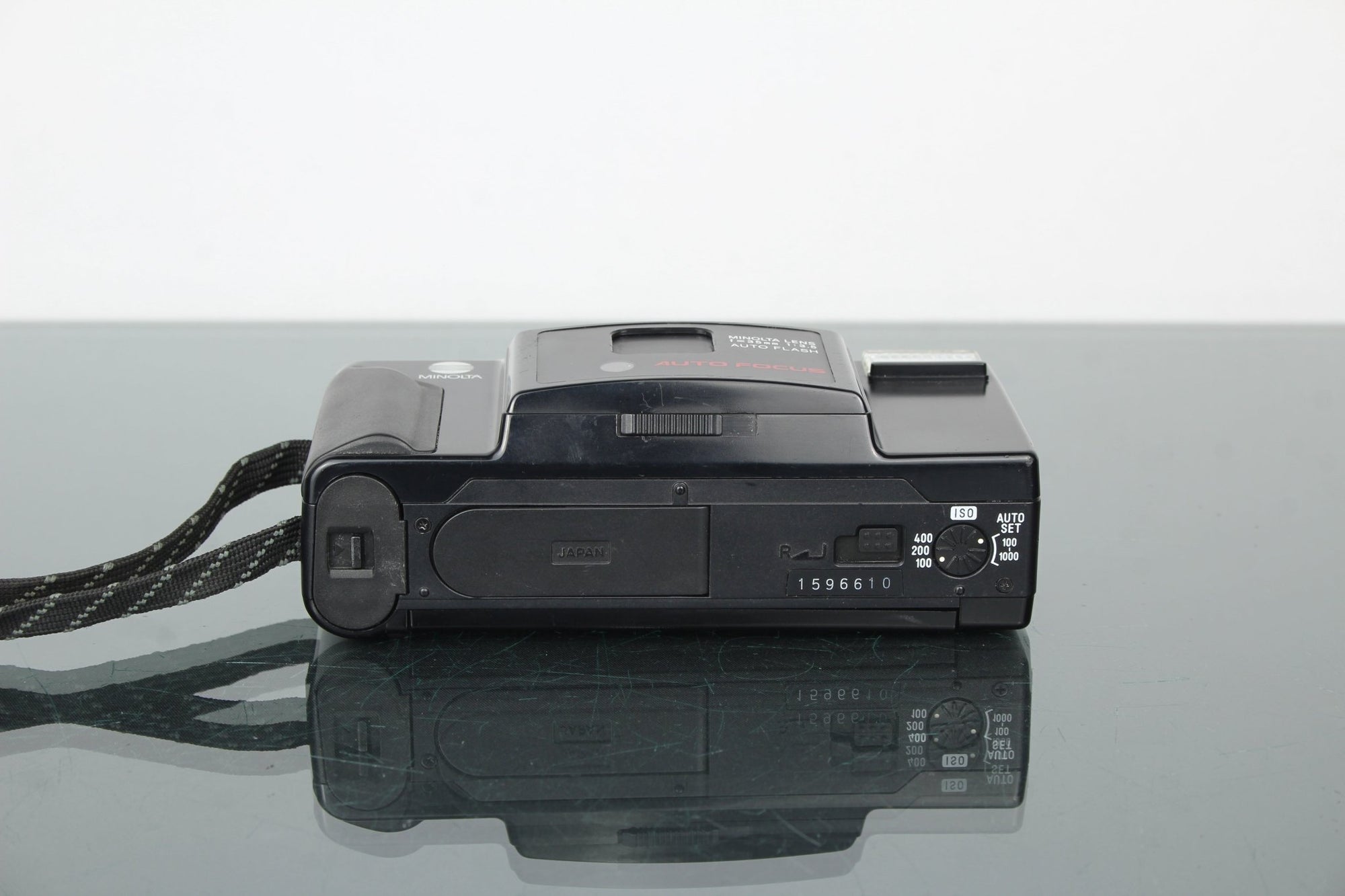 Minolta AF - E - Dutch|Thrift