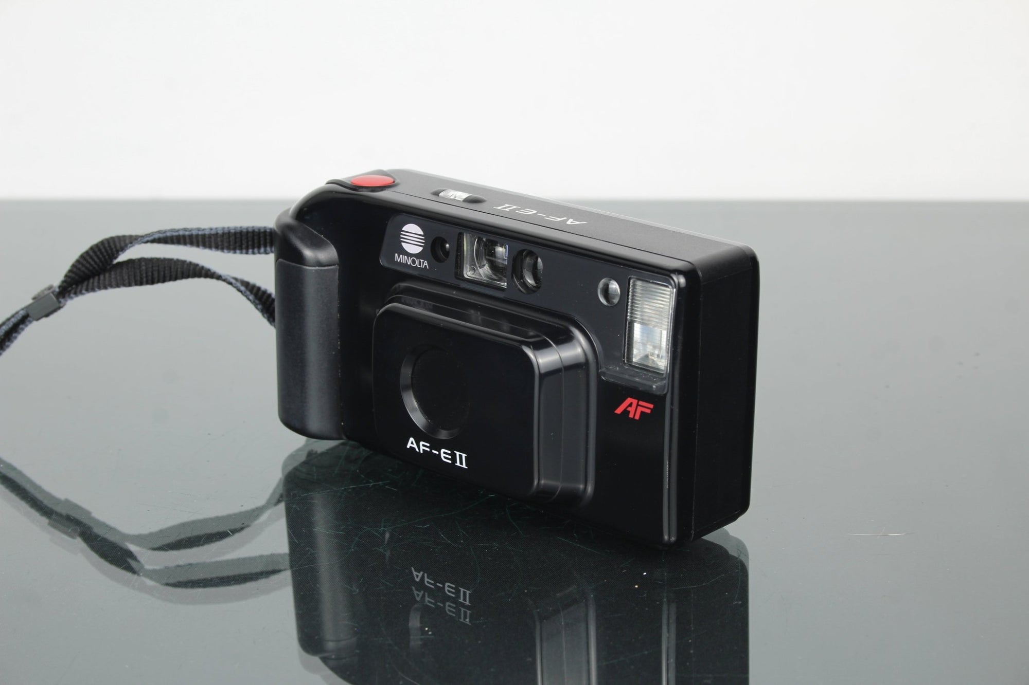 Minolta AF - E2 - Dutch|Thrift