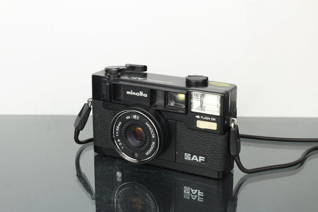 Minolta AF HI - Matic - Dutch|Thrift