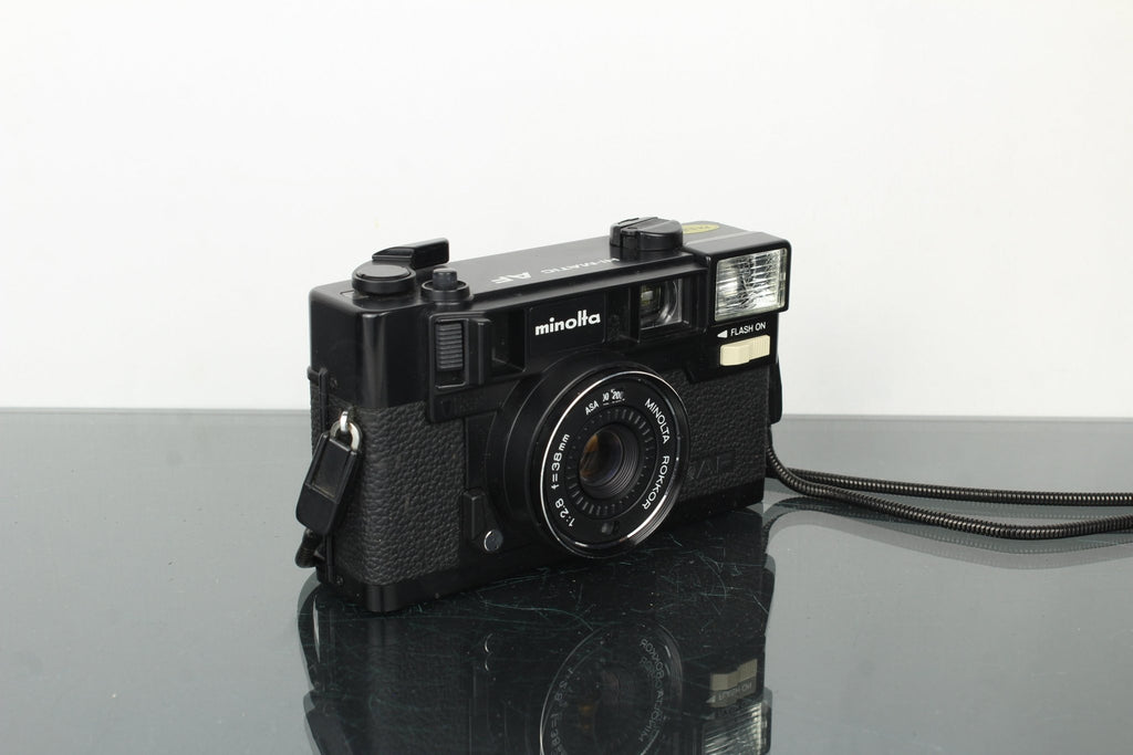 Minolta AF HI - Matic - Dutch|Thrift