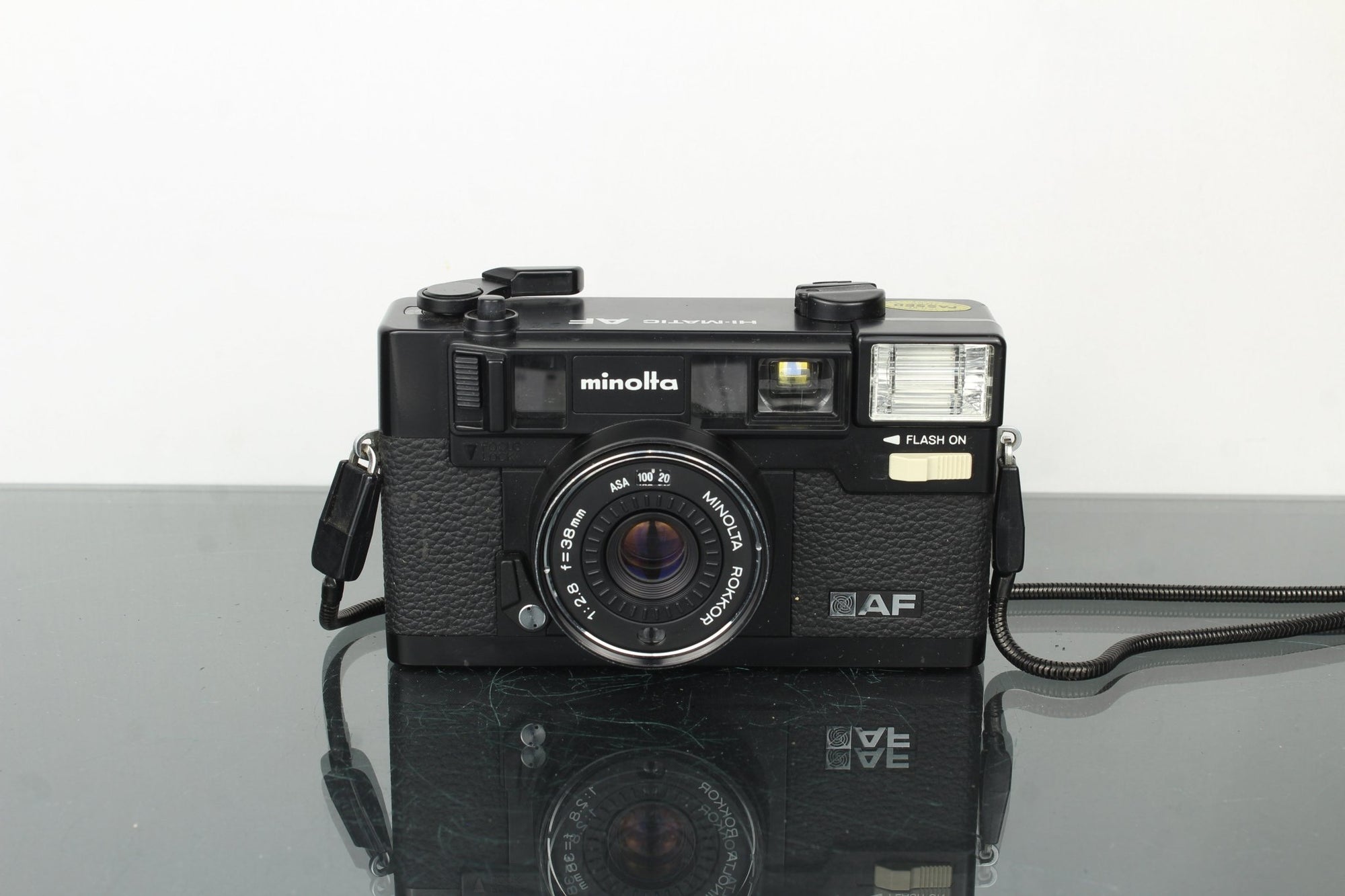 Minolta AF HI - Matic - Dutch|Thrift