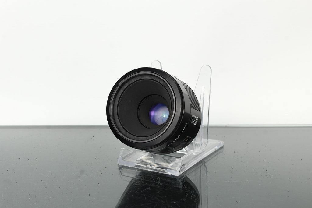 Minolta AF Macro 50mm 1:2.8 - Dutch|Thrift