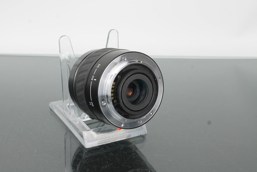 Minolta AF Zoom 35 - 80mm f/4 - 5.6 - Dutch|Thrift