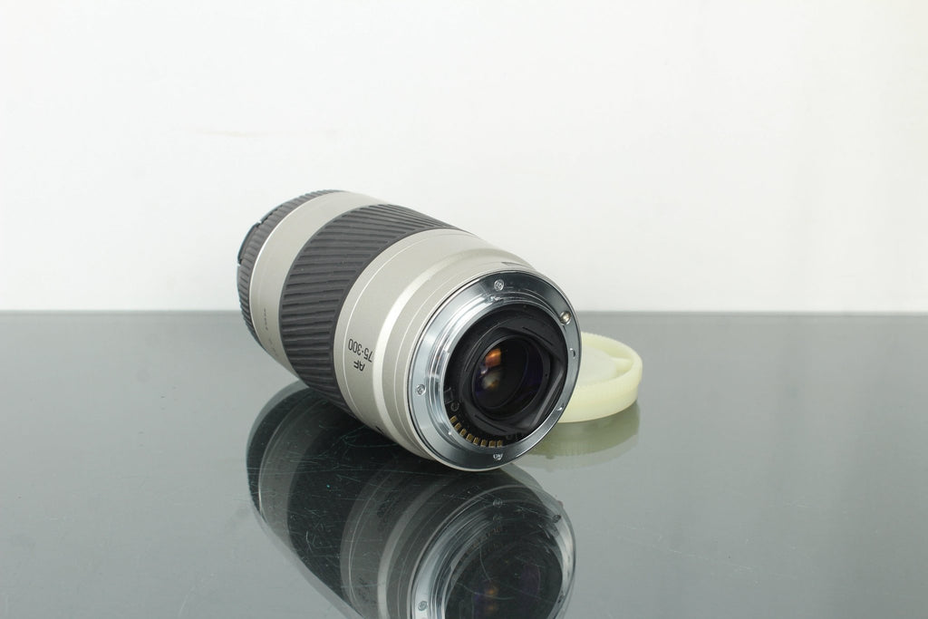 Minolta AF Zoom 75 - 300mm 1:4.5 - 5.6 D A Mount lens - Dutch|Thrift