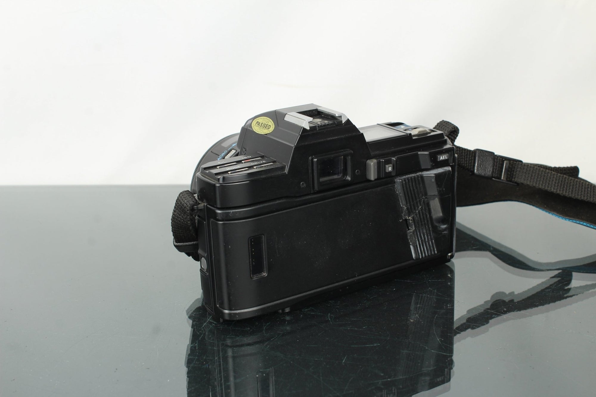 Minolta AF7000 + Minolta AF Zoom 35 - 70mm 1:4 lens - Dutch|Thrift