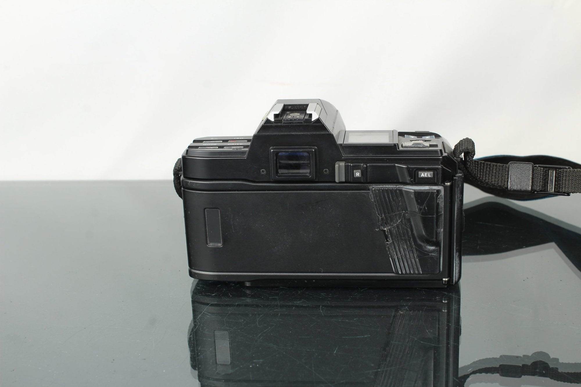 Minolta AF7000 + Minolta AF Zoom 35 - 70mm 1:4 lens - Dutch|Thrift