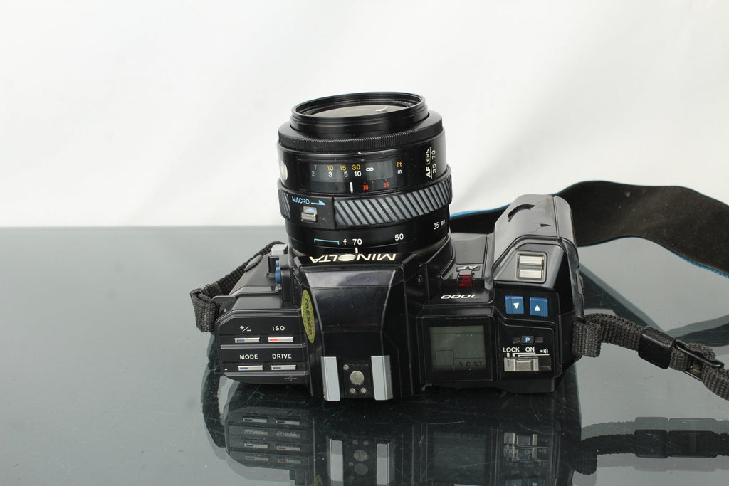 Minolta AF7000 + Minolta AF Zoom 35 - 70mm 1:4 lens - Dutch|Thrift