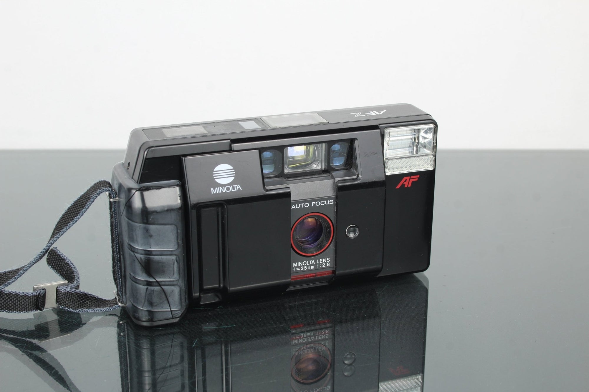 Minolta AFZ - Dutch|Thrift