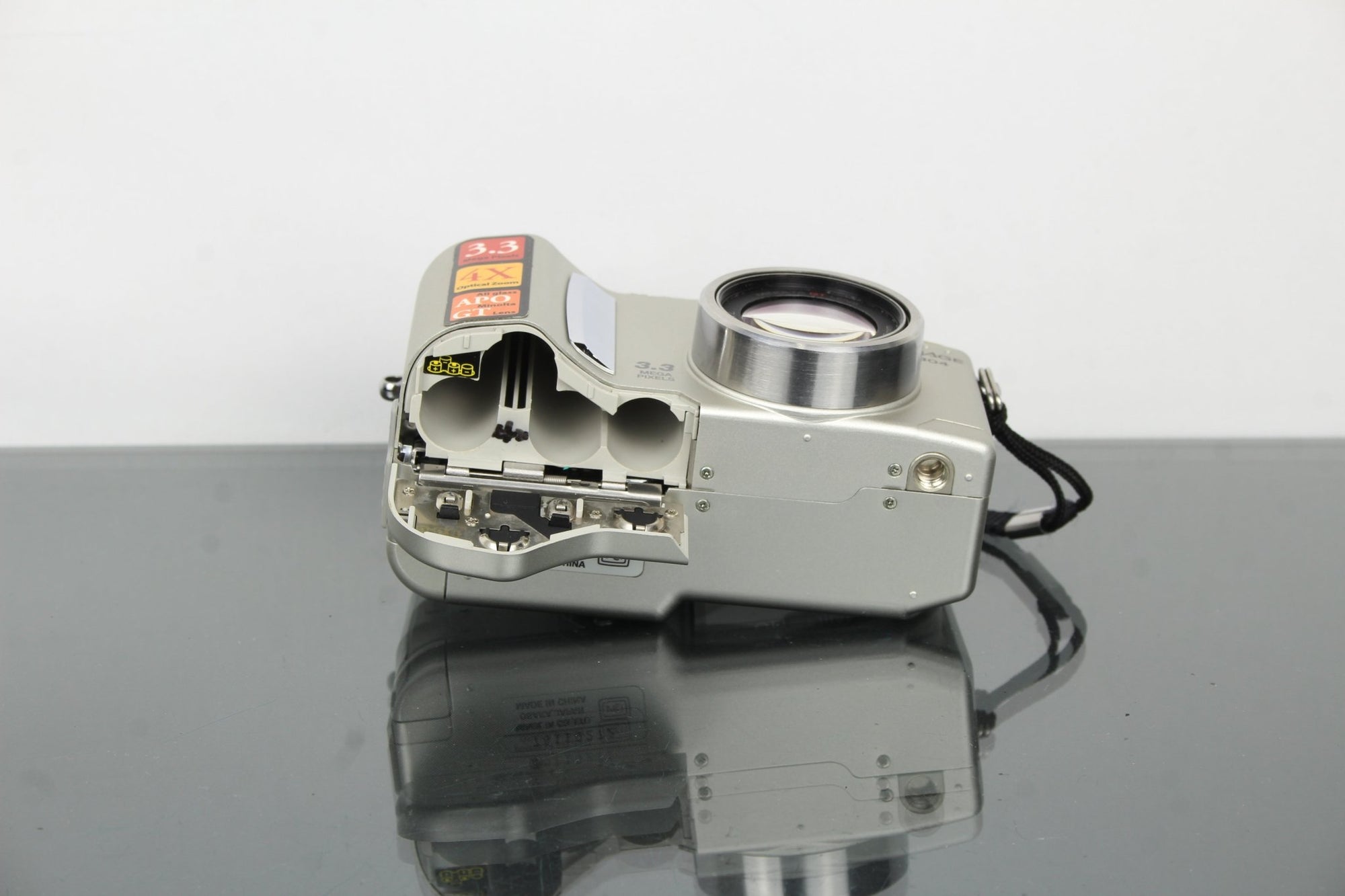 Minolta Dimage S304 - Dutch|Thrift