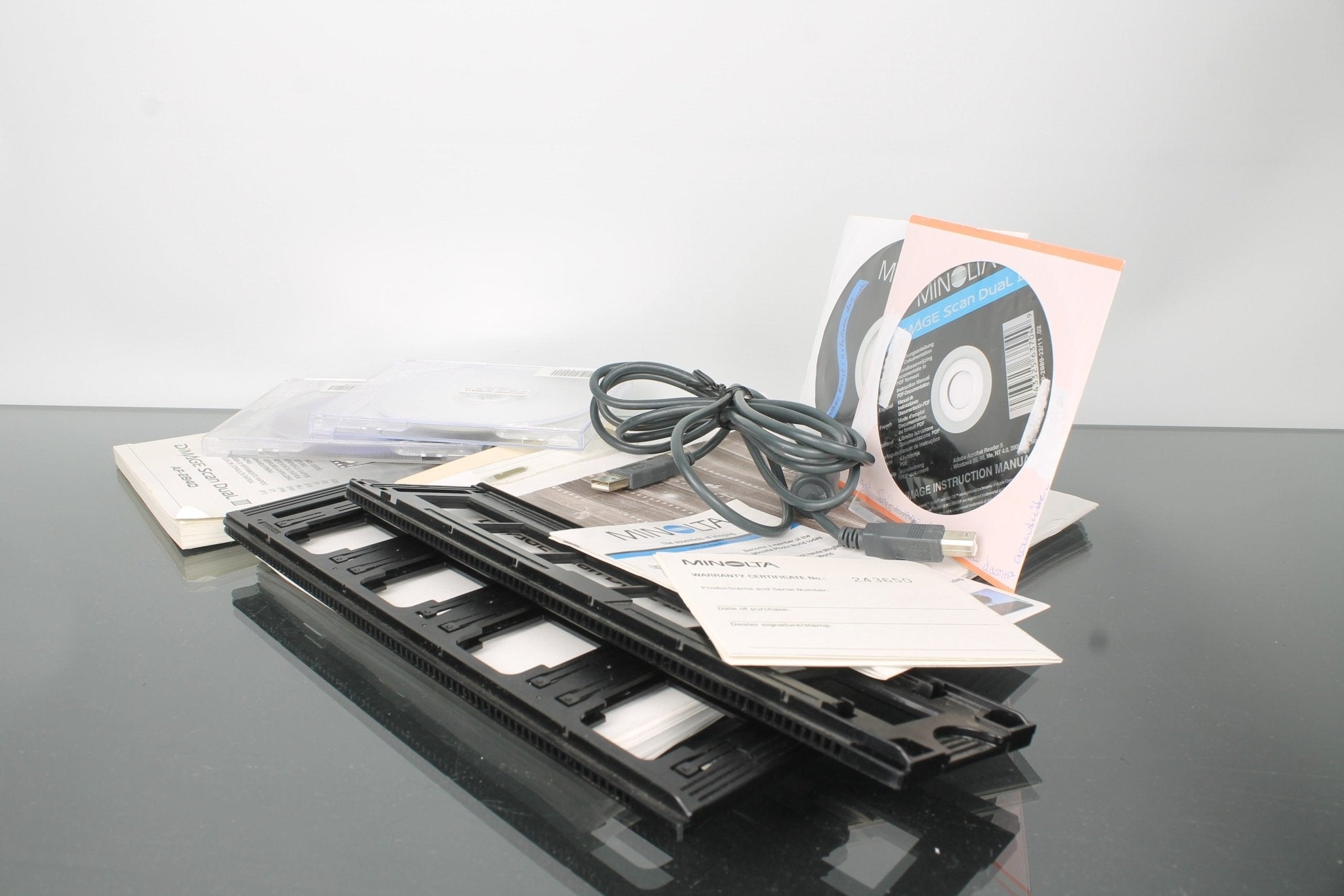 Minolta DiMAGE Scan Dual 3 Film Scanner - Digitize 35mm Film