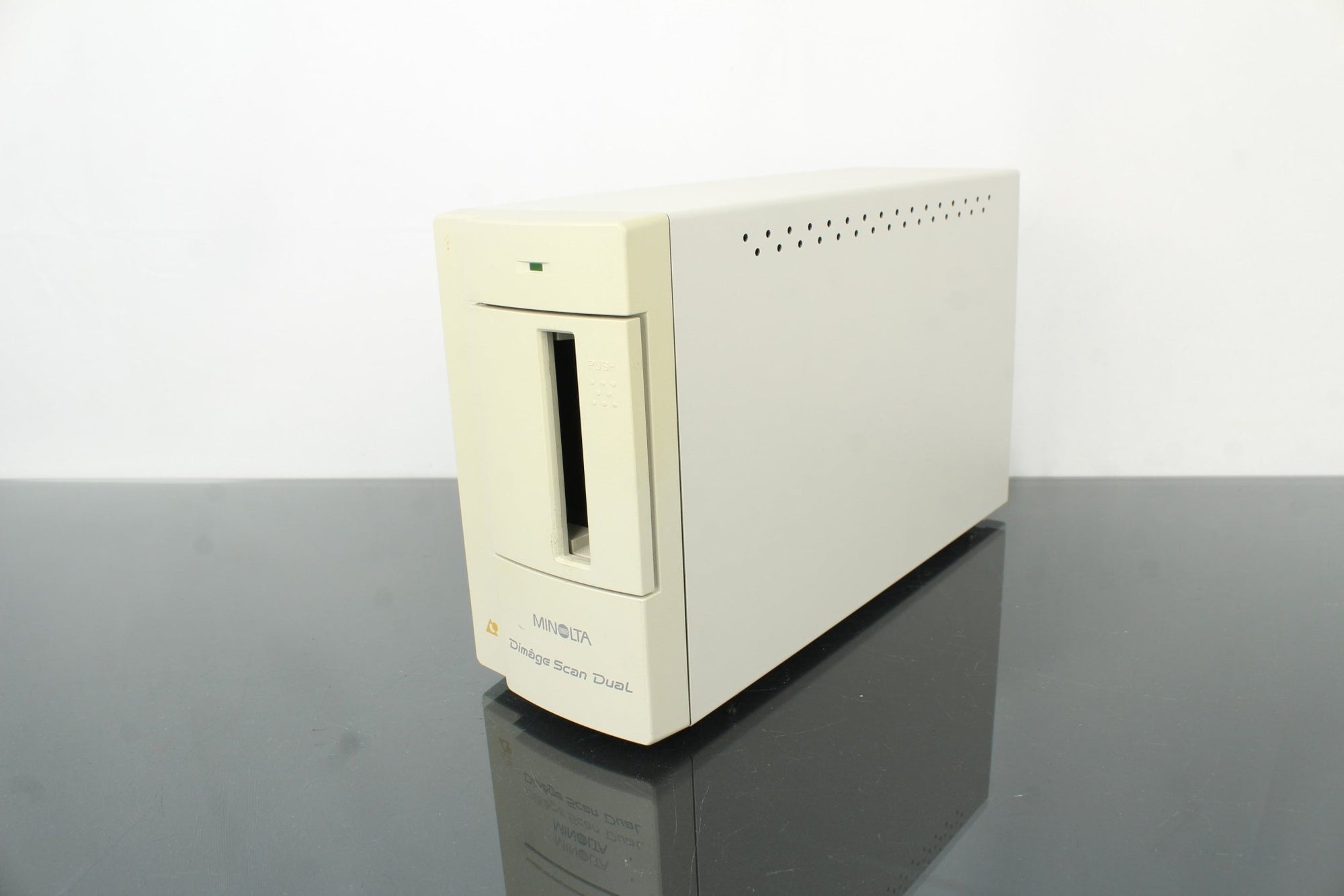 Minolta Dimâge Scan Dual - Dutch|Thrift