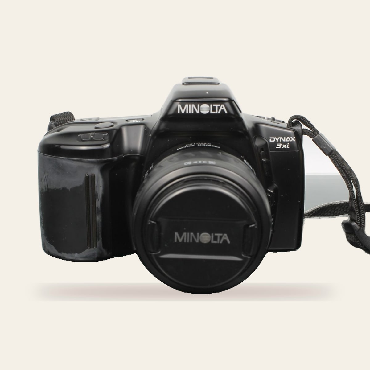 Minolta Dynax 3xi + 35-80AF Lens