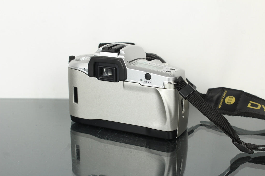 Minolta Dynax 40 - Dutch|Thrift