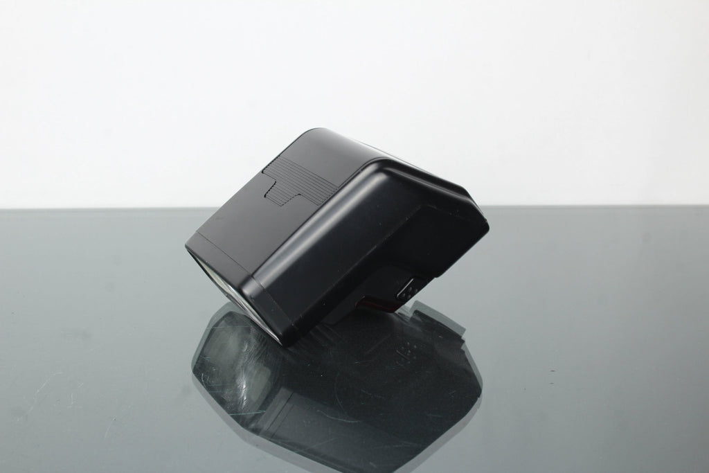 Minolta Dynax 5000i + 80 - 210mm 1:4.5 - 5.6 lens - Dutch|Thrift