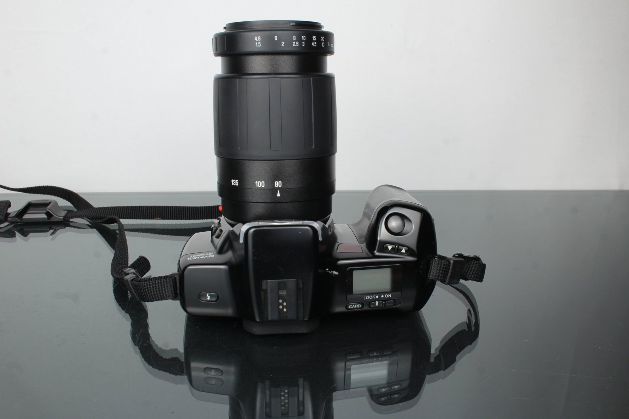 Minolta Dynax 5000i + 80 - 210mm 1:4.5 - 5.6 lens - Dutch|Thrift