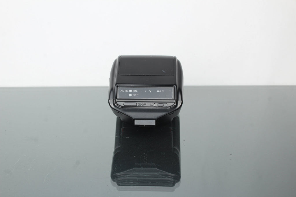 Minolta Dynax 5000i + 80 - 210mm 1:4.5 - 5.6 lens - Dutch|Thrift