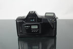 Minolta Dynax 7000i + 50mm 1.7 Minolta AF lens - Dutch|Thrift