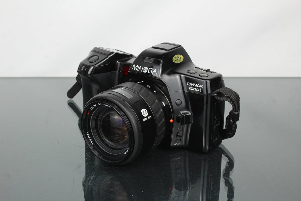 Minolta Dynax 7000i + 50mm Lens - Dutch|Thrift