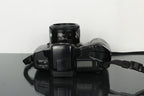 Minolta Dynax 7xi AF 50mm f/1.7 - Dutch|Thrift