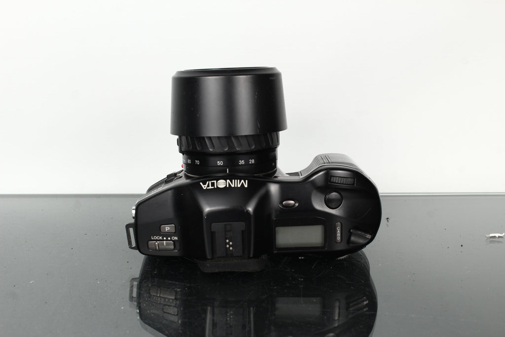 Minolta Dynax 9xi + Minolta AF Zoom 28 - 80mm 1:4 - 5.6 - Dutch|Thrift