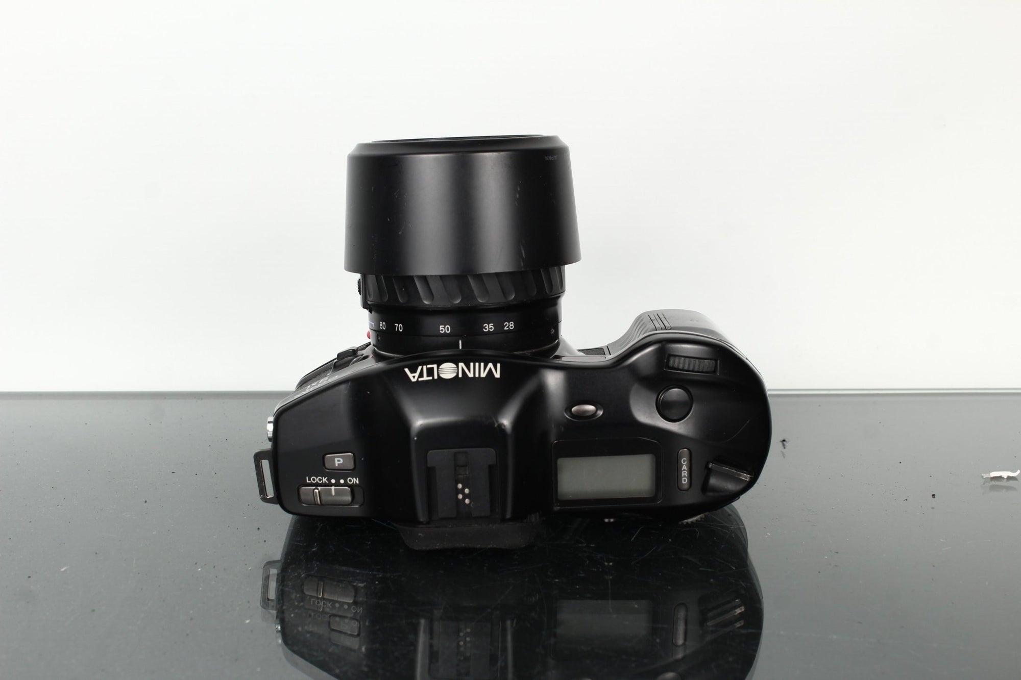Minolta Dynax 9xi + Minolta AF Zoom 28 - 80mm 1:4 - 5.6 - Dutch|Thrift