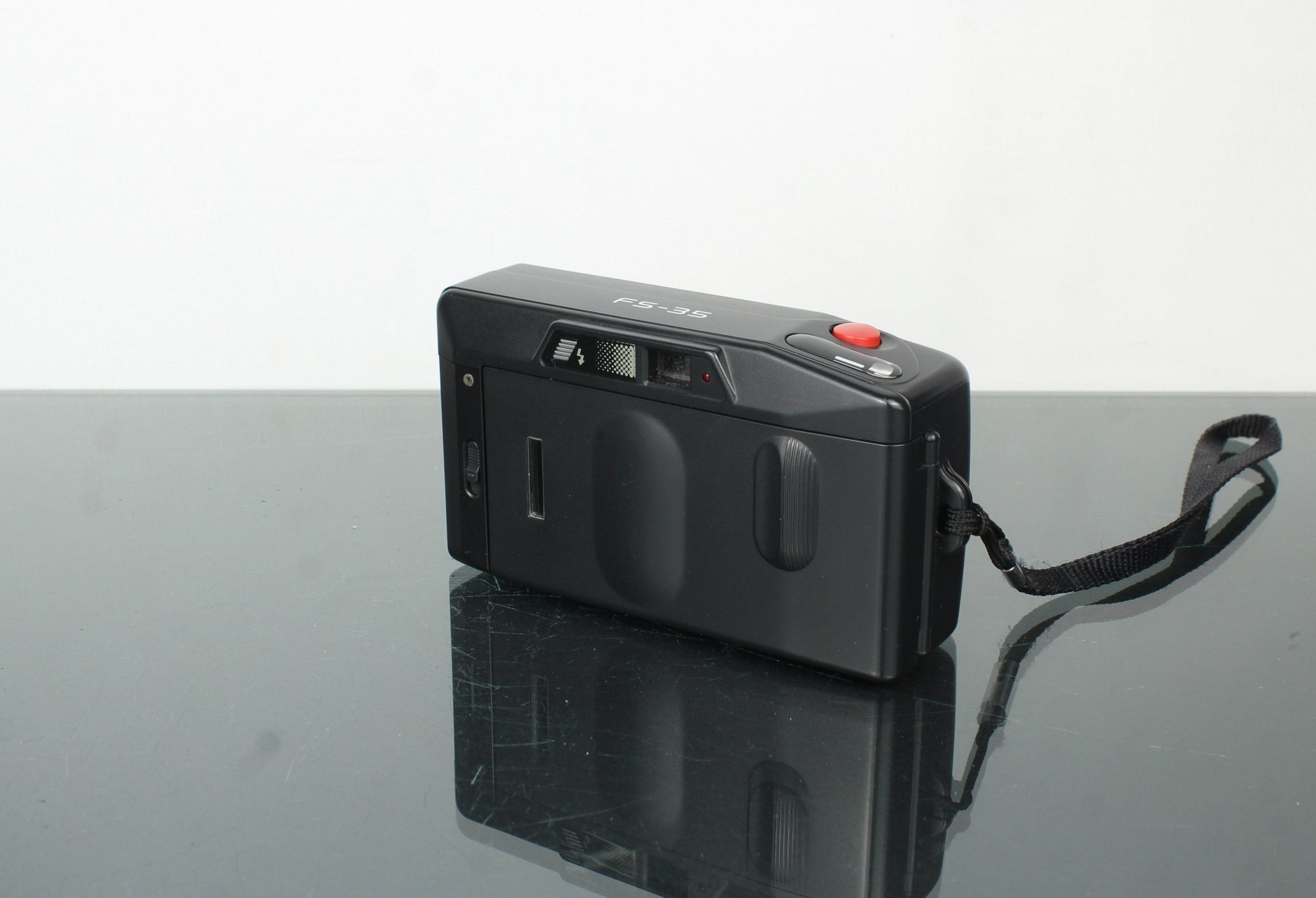 Minolta FS - 35 - Dutch|Thrift