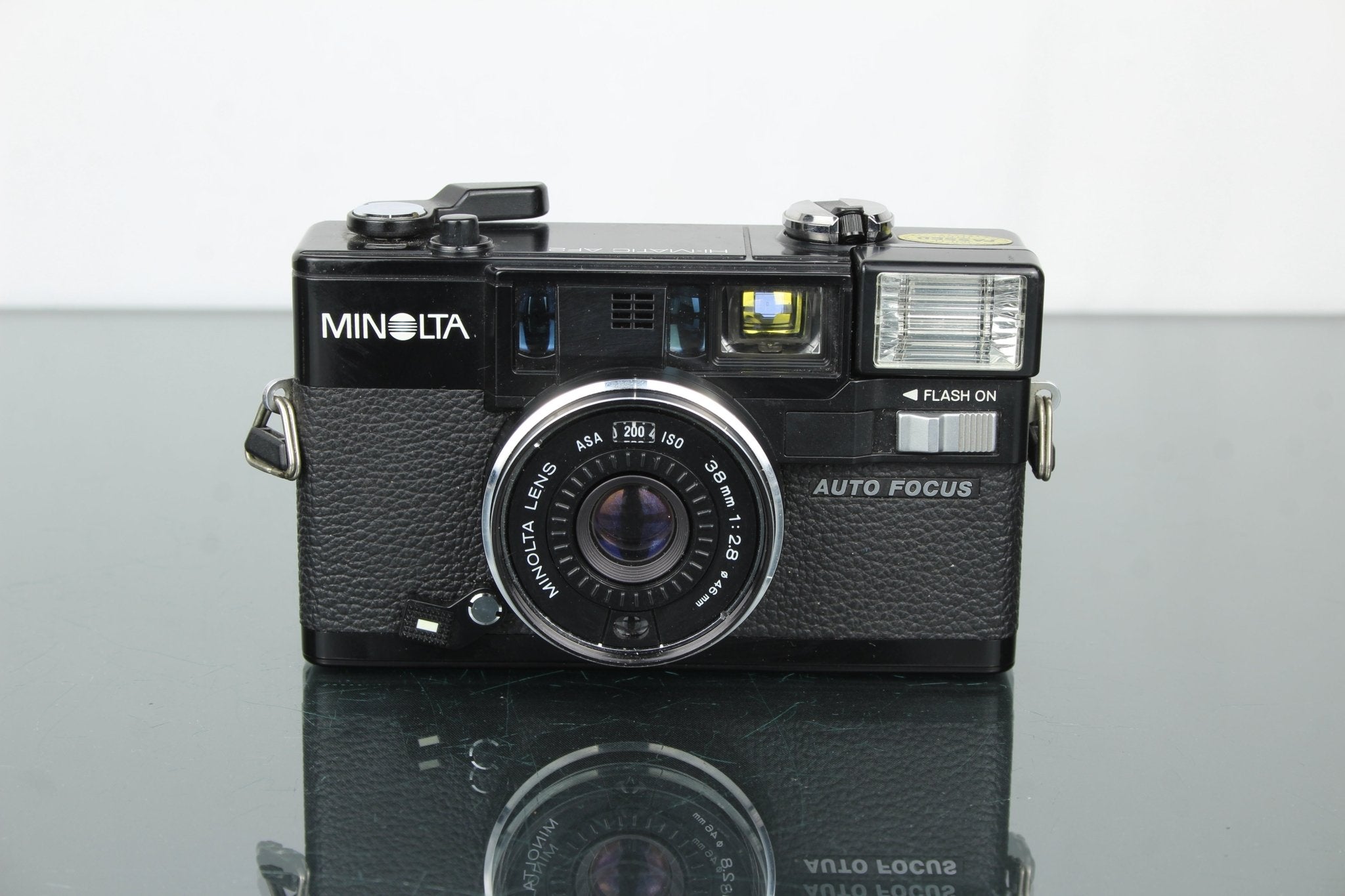 【美品】Minolta Hi Matic AF2 MD Lomopedia: Minolta Hi-Matic AF2 · Lomography